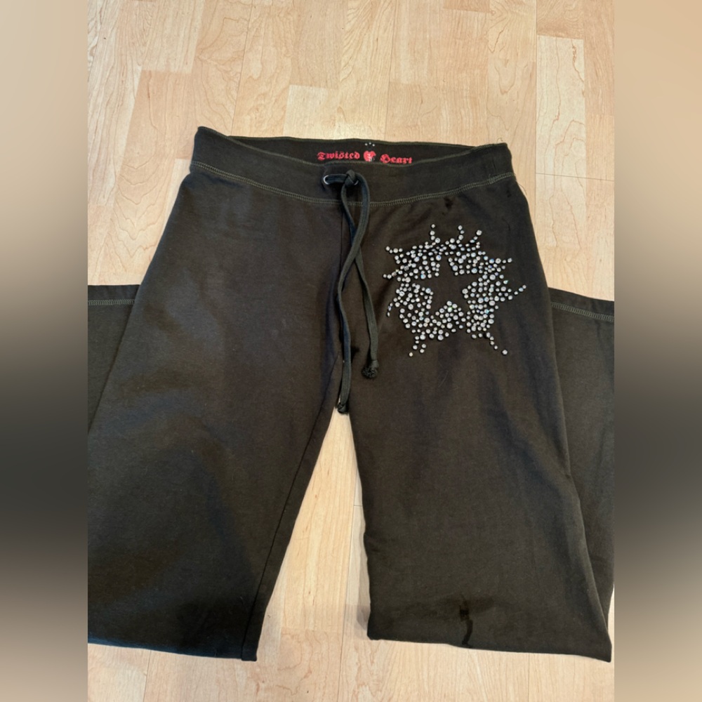 Twisted Heart faceted stone sweatpants